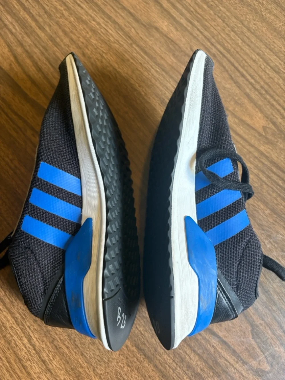 adidas size black